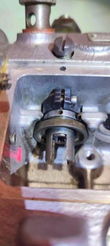 pompe_injectionDeutz72.jpg
