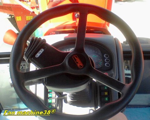 Zetor Proxima Power 100 (2).jpg