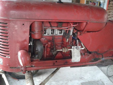 massey harris pony 812 004.jpg